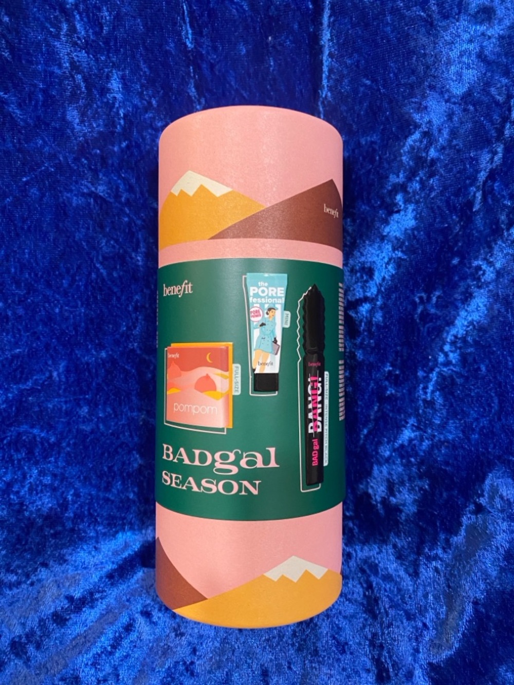 Benefit BADgal season set with Black Mascara, Pore Primer, Pink Blush